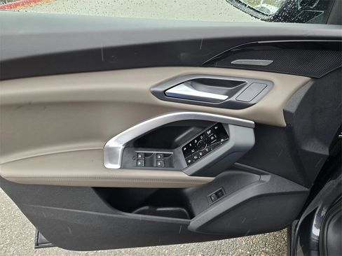 New 2025 Audi Q5 2.0T Premium Plus image 17