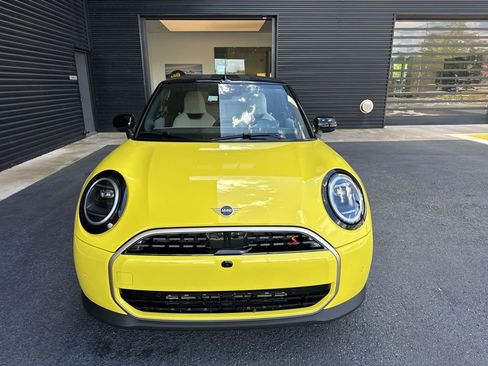 Used 2025 MINI Cooper S image 6