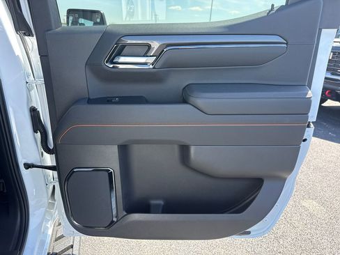 New 2026 GMC Sierra 1500 AT4 w/ AT4 Premium Package AWD/4WD image 37