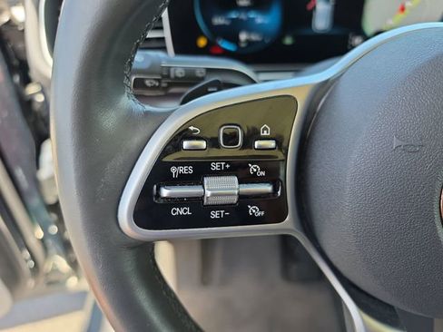 Used 2020 Mercedes-Benz GLE 350 4MATIC image 40