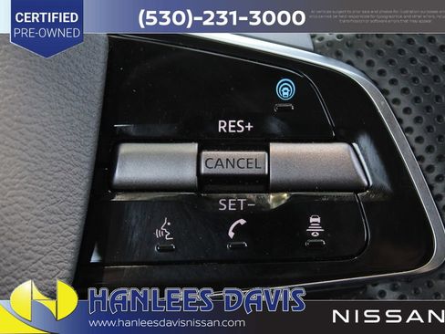 Certified 2025 Nissan Ariya FWD image 24