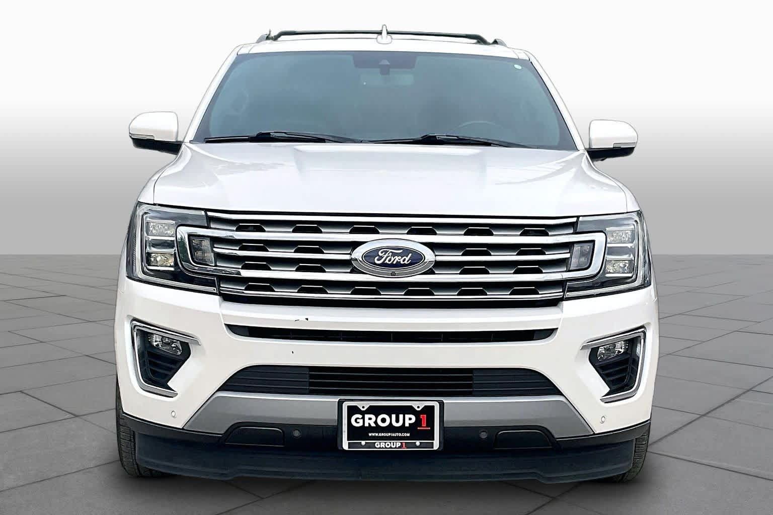Used 2019 Ford Expedition Limited w/ Texas Edition Package RWD image 4