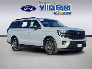 Certified 2025 Ford Expedition Active AWD/4WD video 1
