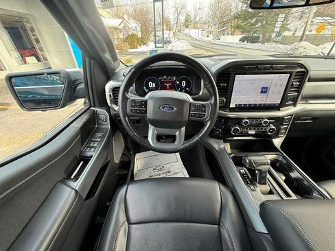 Used 2023 Ford F150 Lariat image 45