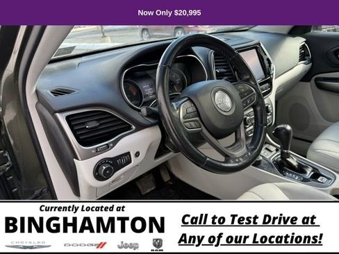 Used 2021 Jeep Cherokee Limited w/ Elite Package image 13
