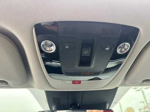 Used 2024 Kia Sorento EX w/ Panoramic Sunroof Package FWD image 36