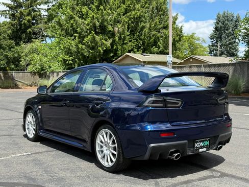 Used 2014 Mitsubishi Lancer Evolution GSR AWD/4WD image 3