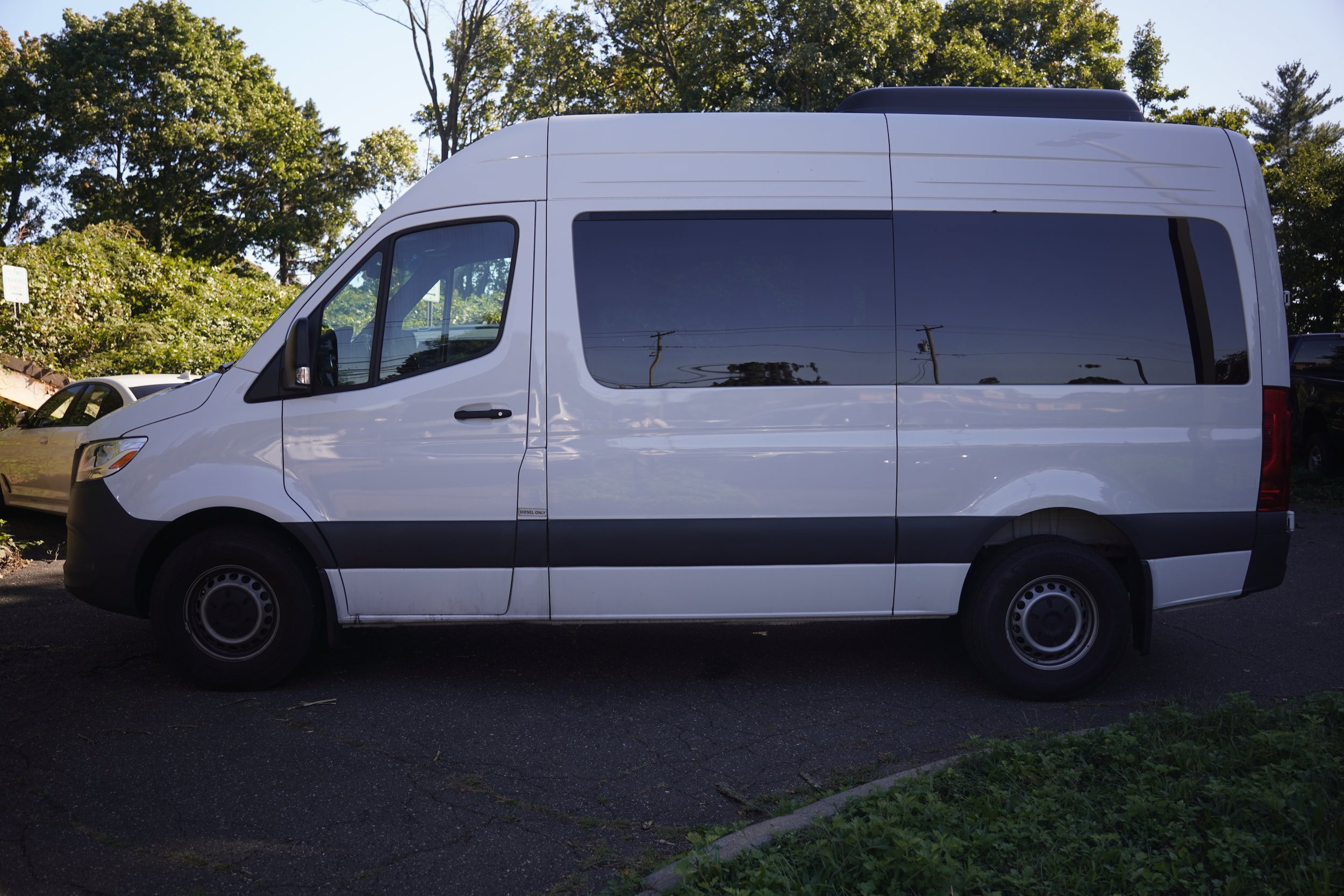 Used 2025 Mercedes-Benz Sprinter 2500 image 4