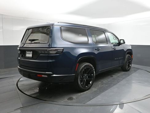 New 2026 Jeep Grand Wagoneer Limited AWD/4WD image 8