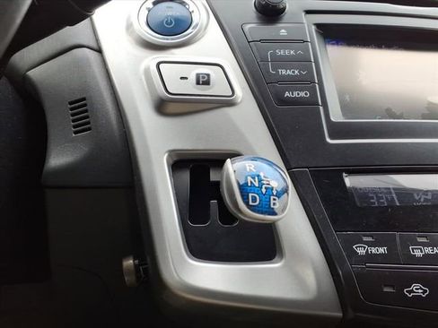 Used 2013 Toyota Prius V Two image 21