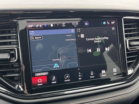 Used 2025 Dodge Durango R/T image 35