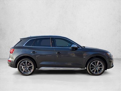 Used 2022 Audi SQ5 Premium image 4