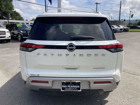 Used 2022 Nissan Pathfinder Platinum w/ Cargo Package FWD image 6