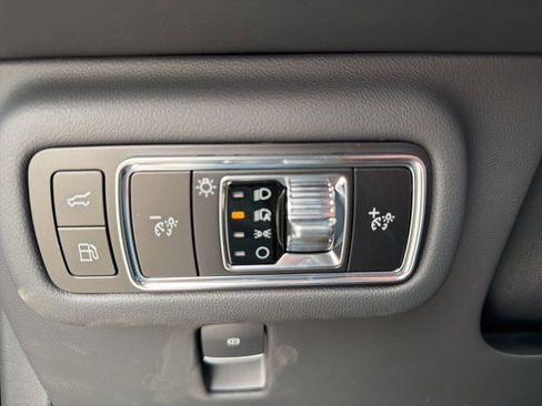 New 2026 Lincoln Nautilus Premier image 19