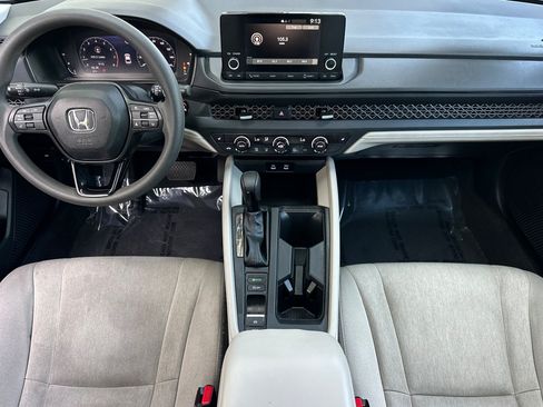 Used 2025 Honda Accord SE image 16