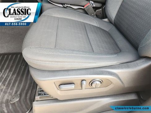 Used 2022 Chevrolet Silverado 1500 Custom w/ Safety Confidence Package image 26