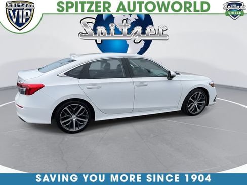 Used 2024 Honda Civic Touring image 9