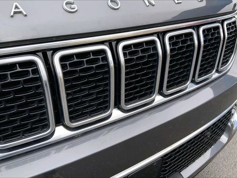 Used 2023 Jeep Wagoneer L 4WD image 29