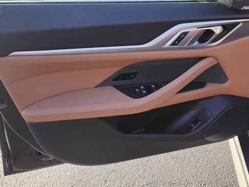 Used 2025 BMW i4 eDrive40 w/ Premium Package image 15