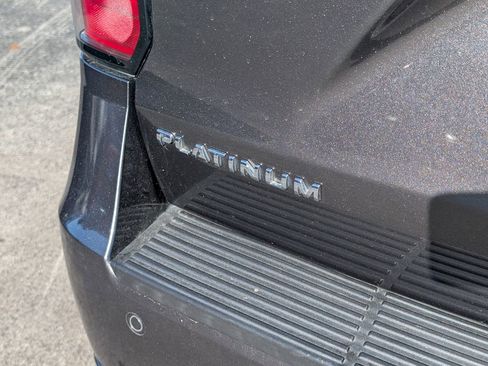 Used 2020 Ford Expedition Platinum image 24