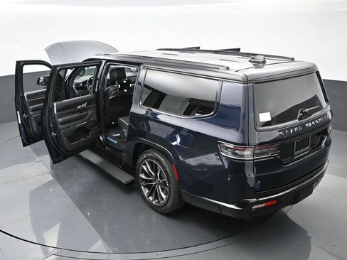 Used 2024 Jeep Grand Wagoneer L Series II w/ Quick Order Packagew 28T image 61