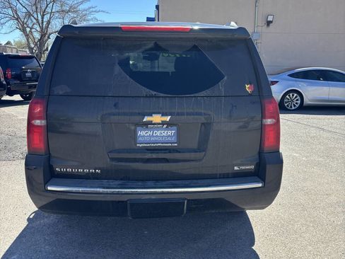Used 2018 Chevrolet Suburban Premier image 23