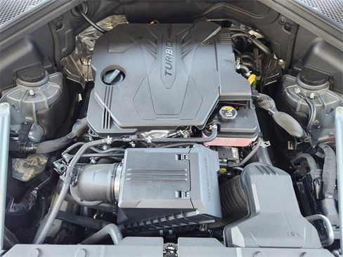 Used 2025 Genesis GV80 2.5T Prestige image 23