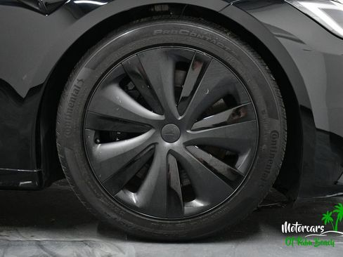 Used 2024 Tesla Model S AWD/4WD image 21