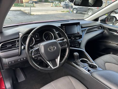 Used 2021 Toyota Camry LE w/ Cold Weather Package FWD image 8