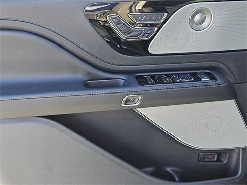 New 2026 Lincoln Aviator Reserve image 22