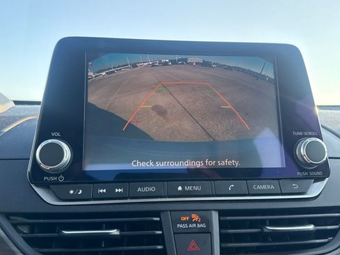 Certified 2025 Nissan Altima 2.5 SV FWD image 43