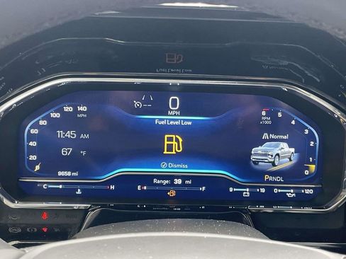 Used 2025 Chevrolet Silverado 1500 LT w/ Leather Package image 19