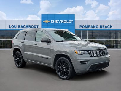 Used 2020 Jeep Grand Cherokee Altitude