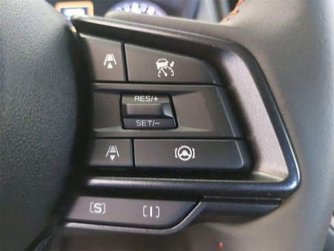 Used 2025 Subaru Crosstrek 2.5i Limited image 18