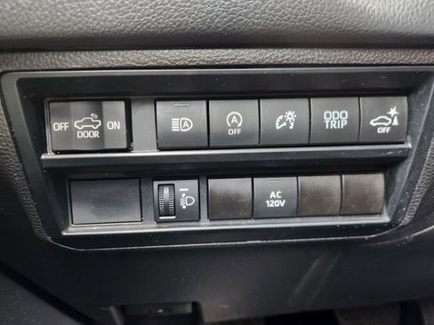 Used 2024 Toyota Tundra Limited w/ Power Package image 21