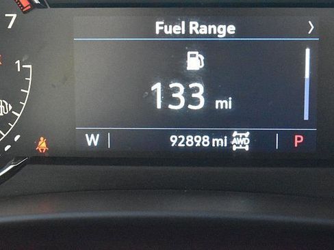 Used 2021 Cadillac XT4 Premium Luxury image 25