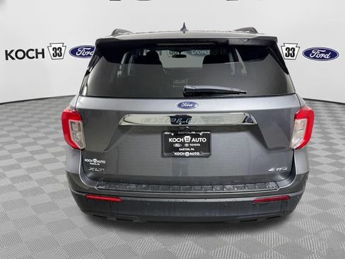 Used 2024 Ford Explorer XLT AWD/4WD image 7