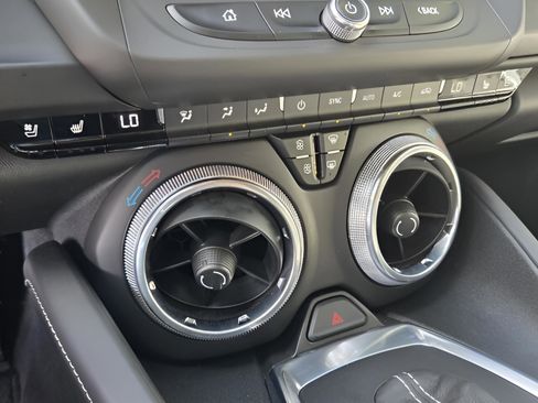 Used 2021 Chevrolet Camaro SS RWD image 25