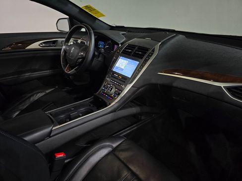 Used 2020 Lincoln MKZ Reserve w/ Luxury Package image 53