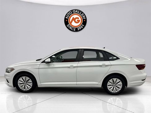 Used 2019 Volkswagen Jetta S image 4