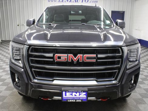 Used 2024 GMC Yukon XL AT4 w/ AT4 Premium Plus Package AWD/4WD image 57