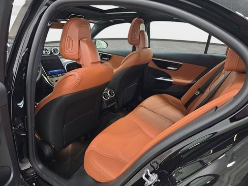 Used 2023 Mercedes-Benz C 300 4MATIC Sedan image 12