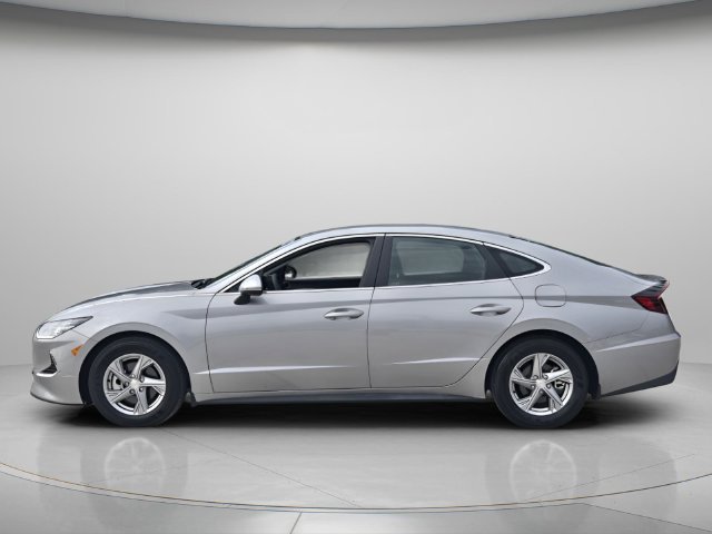 Used 2023 Hyundai Sonata SE FWD image 3