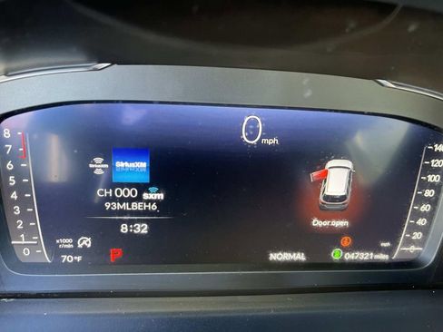 Used 2023 Honda Pilot Elite image 20