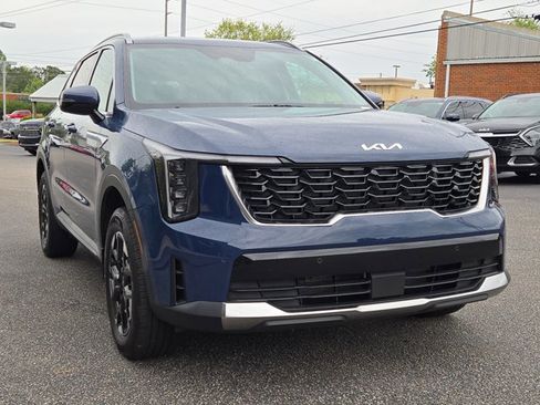 New 2025 Kia Sorento S AWD/4WD image 4
