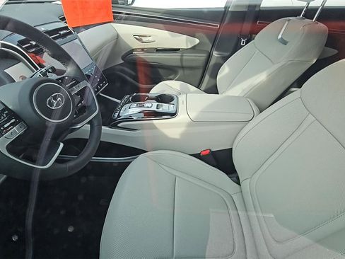 Used 2024 Hyundai Tucson Limited image 8