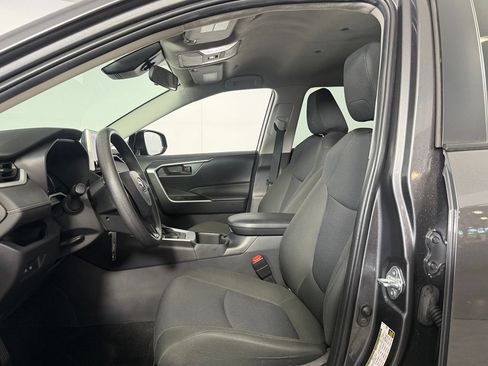 Used 2025 Toyota RAV4 LE AWD/4WD image 21