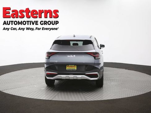 Used 2025 Kia Sportage EX FWD image 40