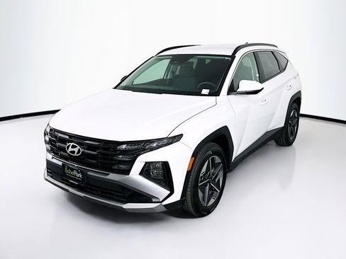 Used 2025 Hyundai Tucson SEL image 3