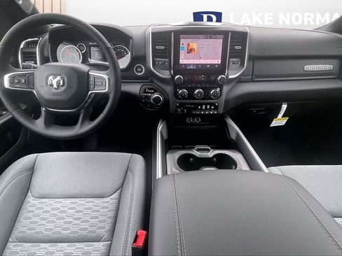 New 2026 RAM 1500 Big Horn AWD/4WD image 11